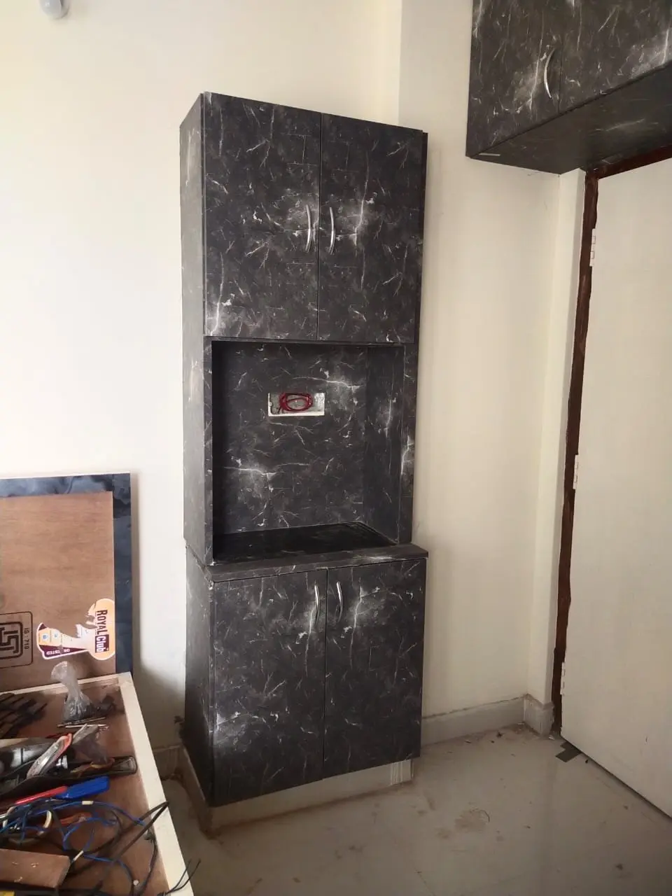 Aluminum Doors & Windows