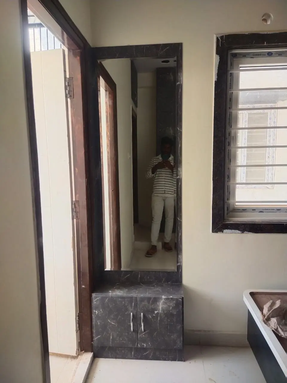 Aluminum Doors & Windows