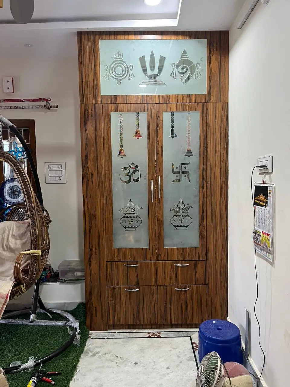Aluminum Doors & Windows