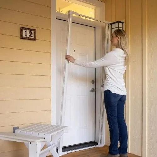 Retractable Mosquito Screen