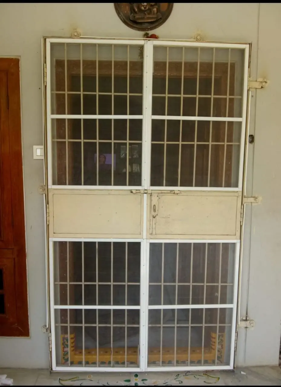 Iron Grill Mesh Screens – photo 5